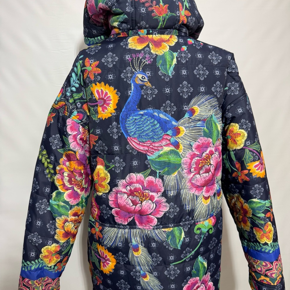 Johnny Was • Mauri Reversible Quilted Puffer Jacket Darnahta Scarf Print S NWT - Picture 7 of 16
